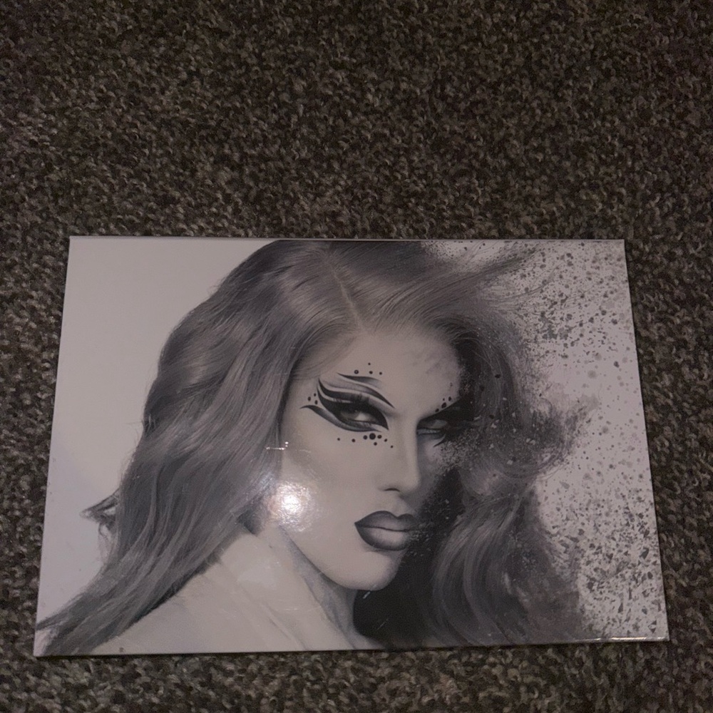 Jeffree Star Cremated Eyeshadow Palette
